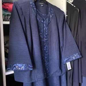 Le Bos semi formal navy blue dress